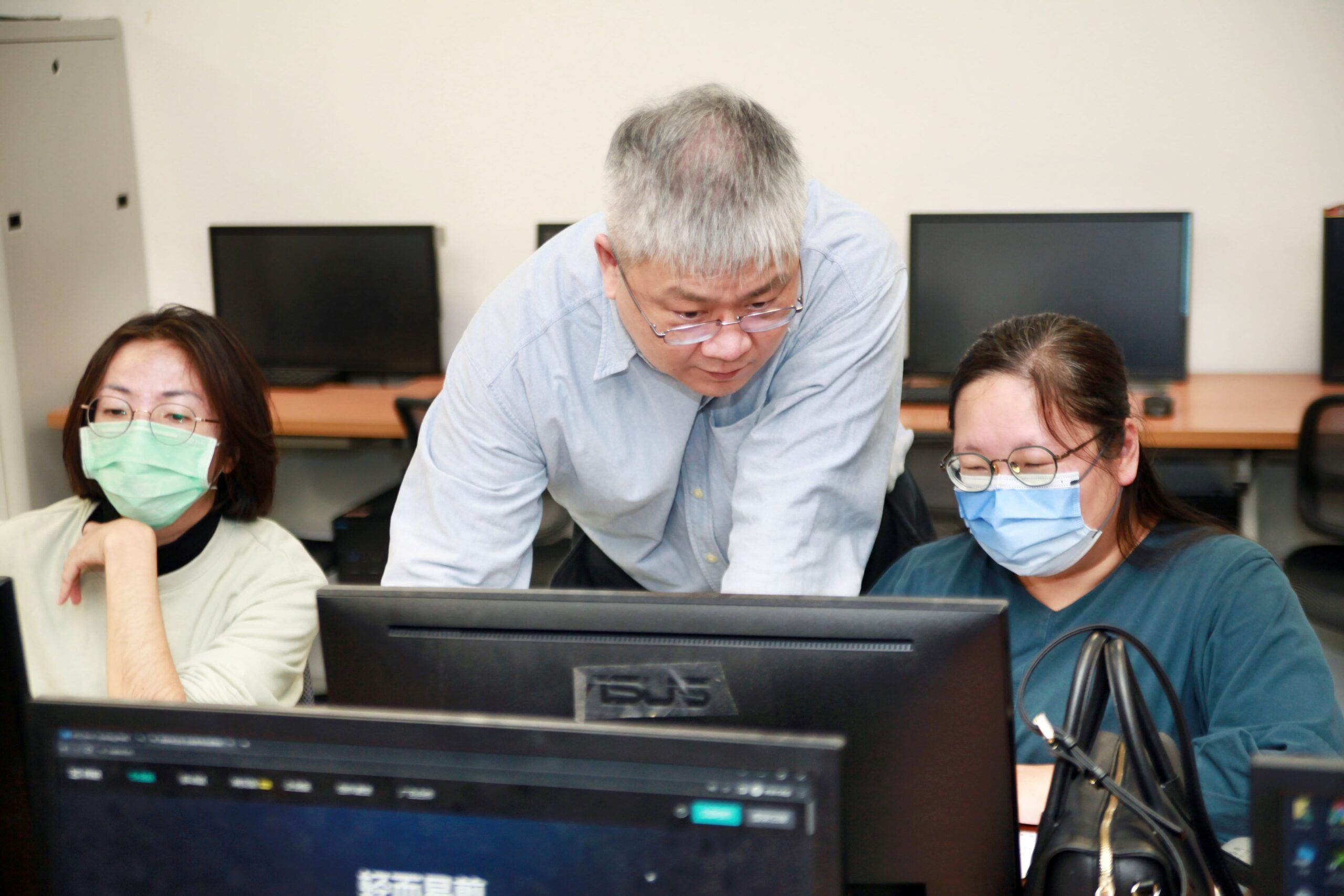 臺南市線上影音短片工作坊 挑戰第一次拍片 臺南市線上影音短片工作坊 挑戰第一次拍片