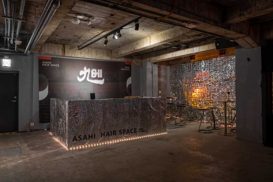 知名髮廊「旭」攜手陳零九與17直播 2023最潮春夏風格髮妝搬上時裝台 知名髮廊「旭」攜手陳零九與17直播 2023最潮春夏風格髮妝搬上時裝台