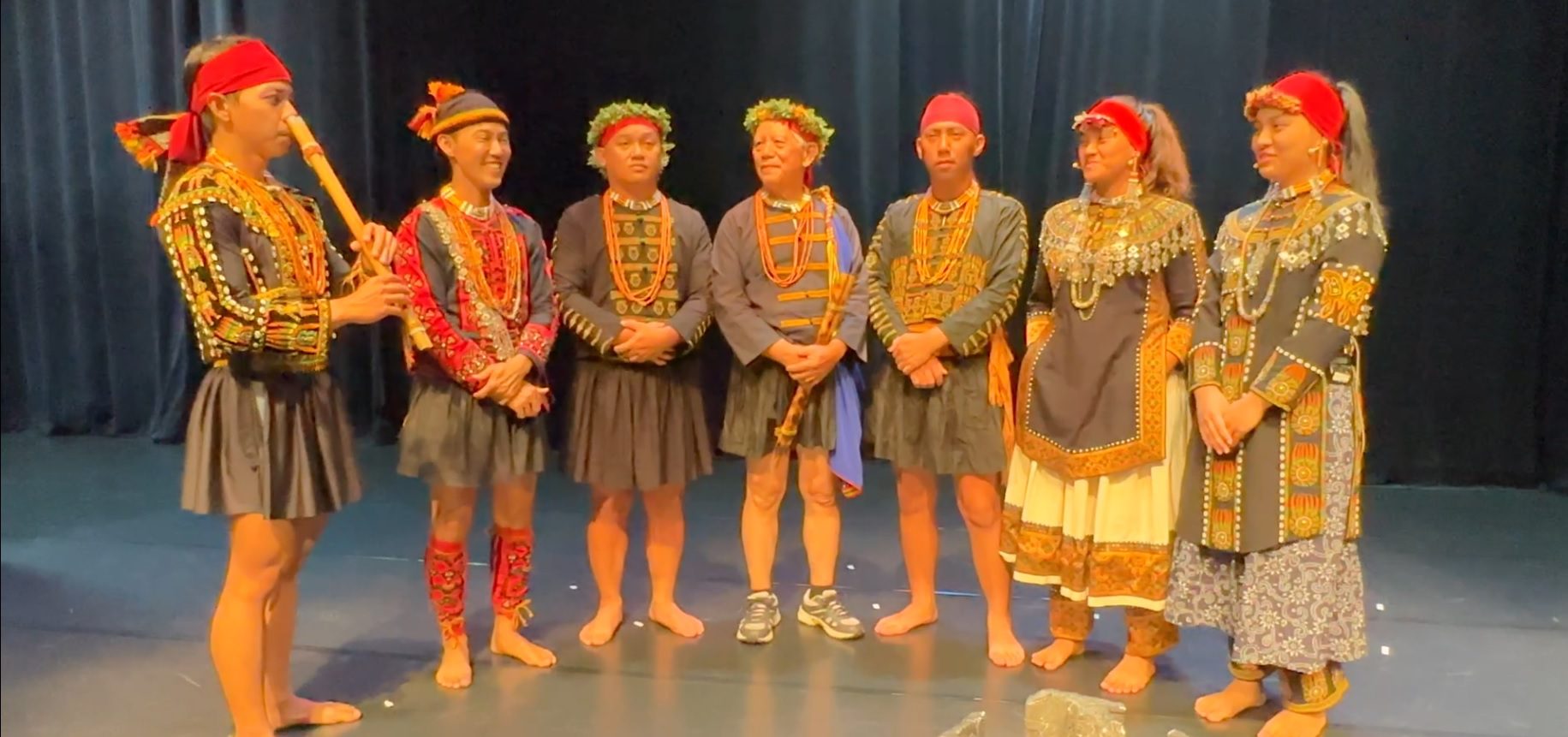 影音/搭配古調歌謠 排灣族國寶級鼻笛藝師謝水能傳藝中心精彩演出 影音/搭配古調歌謠 排灣族國寶級鼻笛藝師謝水能傳藝中心精彩演出