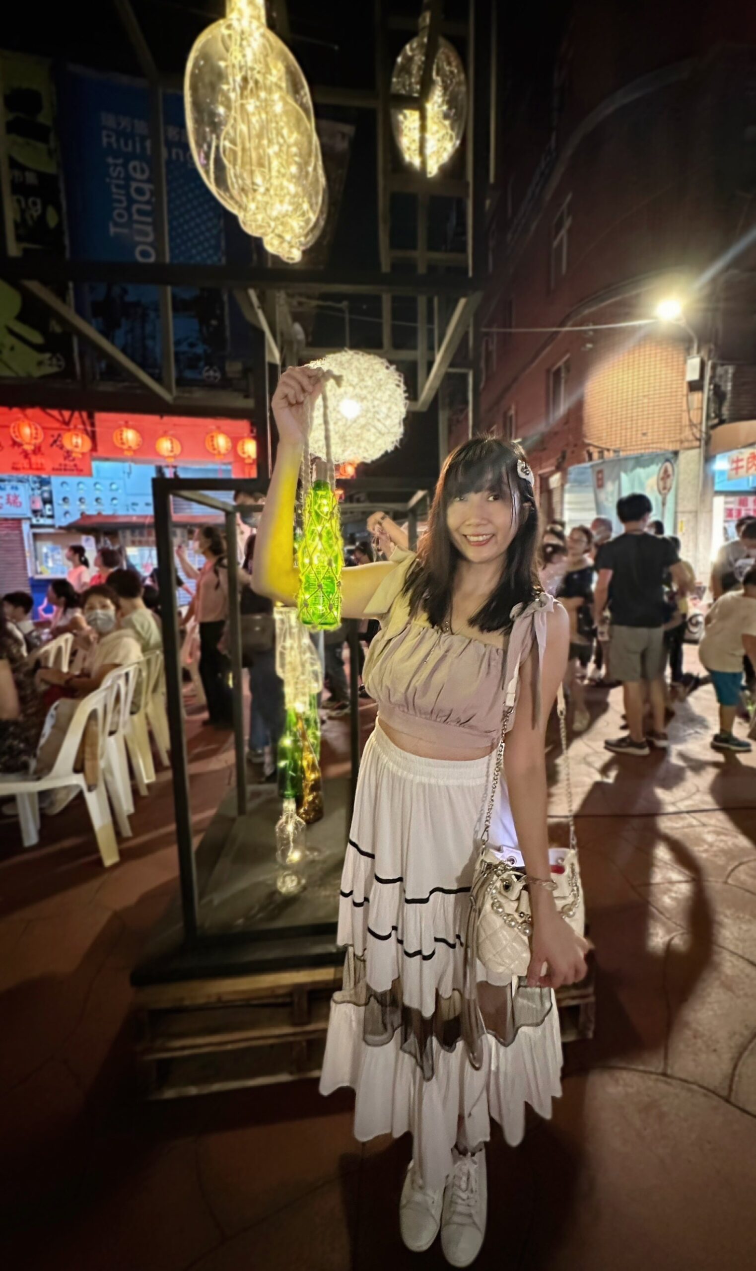 瓶子結合燈美不勝收 瑞芳瓶燈節盛大登場 瓶子結合燈美不勝收 瑞芳瓶燈節盛大登場