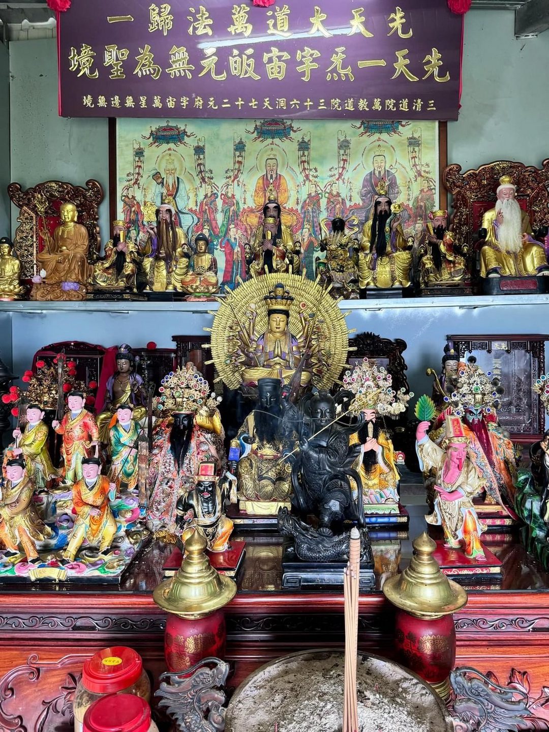 因宗教信仰或是移居國外 託付專家協助處理祭祀 因宗教信仰或是移居國外 託付專家協助處理祭祀