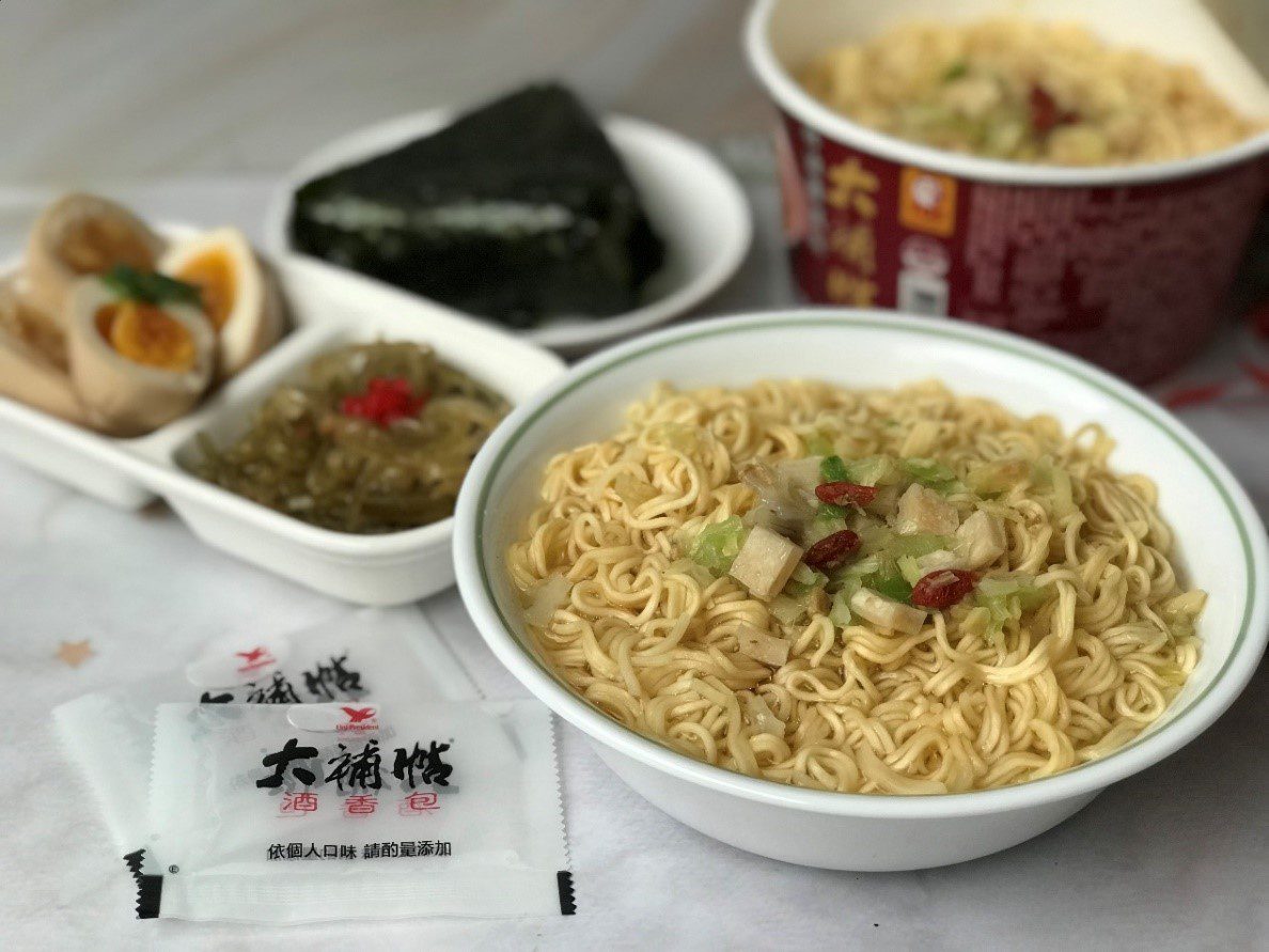 懶人冷天想吃麻油雞免下廚!網推「這款」神級泡麵 懶人冷天想吃麻油雞免下廚!網推「這款」神級泡麵