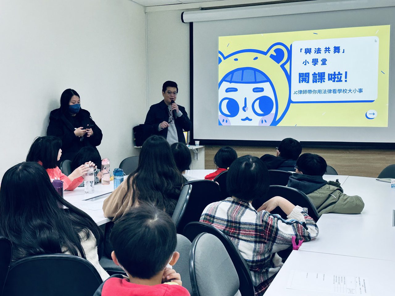 U GO SchooL為愛催生「百工百業」系列講座 藍迪院生認真聽講令人感動 U GO SchooL為愛催生「百工百業」系列講座 藍迪院生認真聽講令人感動