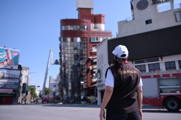 影音/餘震不斷增加救援及交通搶修難度 徐榛蔚:感謝全台支援花蓮救災 影音/餘震不斷增加救援及交通搶修難度 徐榛蔚:感謝全台支援花蓮救災