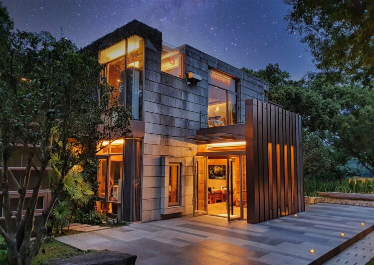 拔尖金質好客 精彩在地每一刻 交通部觀光署徵各路「好客民宿」 奪頂尖金質獎! 拔尖金質好客 精彩在地每一刻 交通部觀光署徵各路「好客民宿」 奪頂尖金質獎!