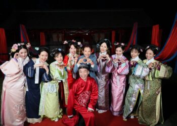 《甄嬛傳》劇組十四載後再聚首　蔡少芬攜陶昕然《煥新環遊傳》啓程新篇