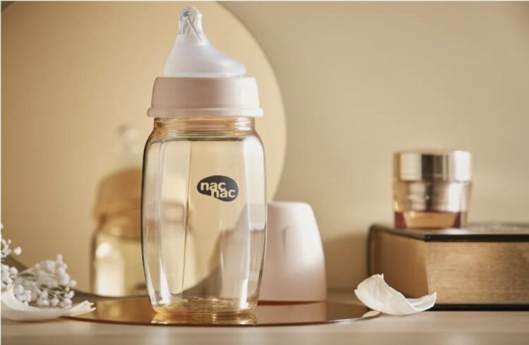 白袍實測⟫獨家偏心設計「模擬媽媽乳房」!nac nac 妍心35%奶瓶奶嘴 好評價大公開! 白袍實測⟫獨家偏心設計「模擬媽媽乳房」!nac nac 妍心35%奶瓶奶嘴 好評價大公開!