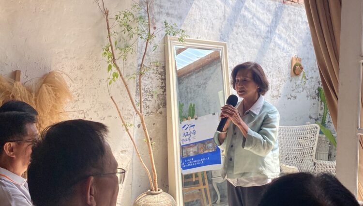 影音/土礱間轉生攝影藝文空間 北漂回鄉攝影師工作室開幕 影音/土礱間轉生攝影藝文空間 北漂回鄉攝影師工作室開幕