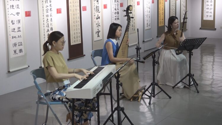 影音/深耕翰墨書藝 澹廬書會桃源特展開幕 影音/深耕翰墨書藝 澹廬書會桃源特展開幕