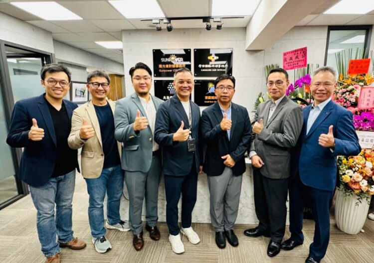 亞洲先驅 ESG永續辦公室正式揭牌 四大領域攜手提供一站式永續服務 亞洲先驅 ESG永續辦公室正式揭牌 四大領域攜手提供一站式永續服務