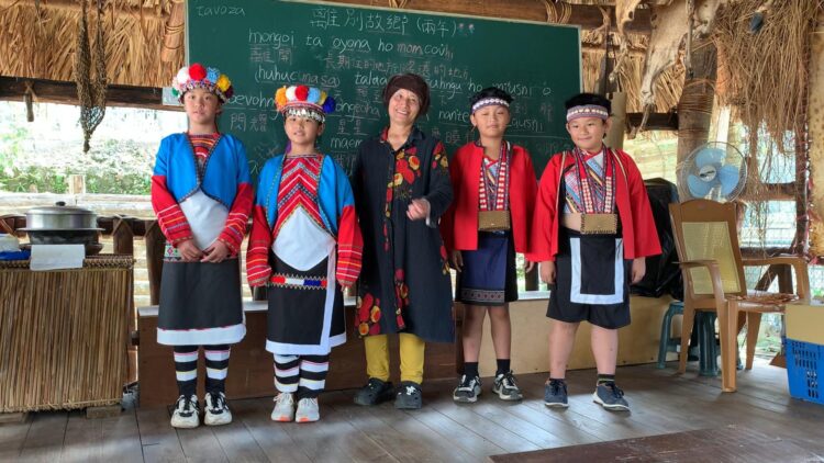 影音/偏鄉兒童教育基金會從小學做起 阿里山鄉達邦國小宣傳鄒族文化