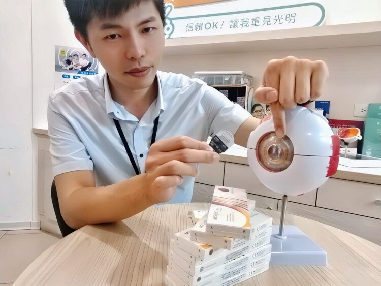 出遊戴隱形眼鏡清潔工作不可省　日拋莫長戴