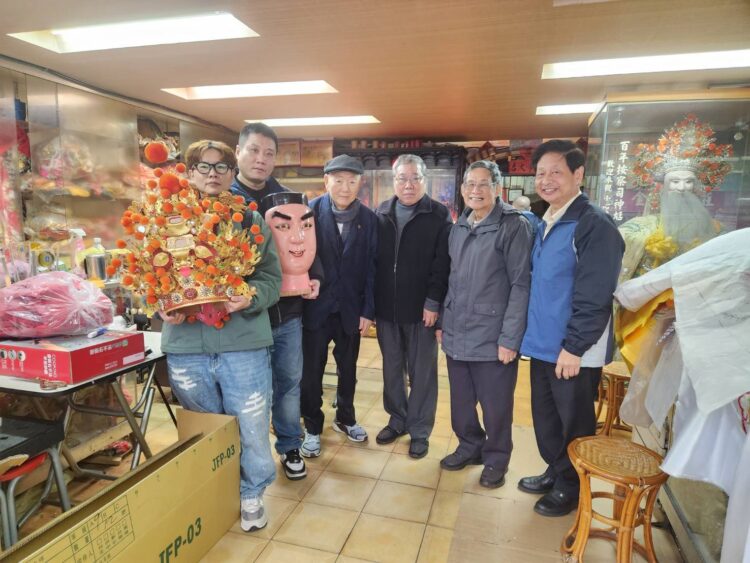 金官繡莊好手藝　永和保福宮再度蒞臨訂做大仙尪仔新服