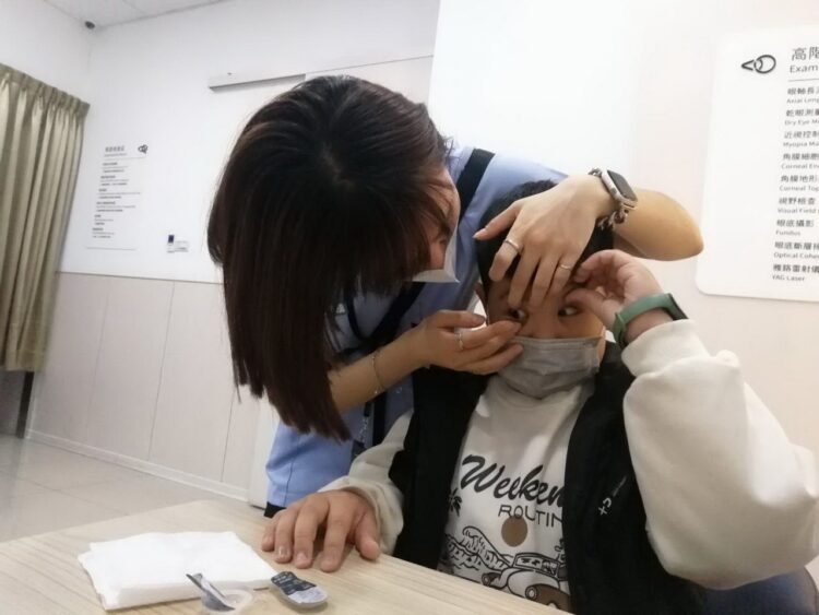 嘉市兒童視力不佳　醫師建議早檢查假性近視有機會治癒