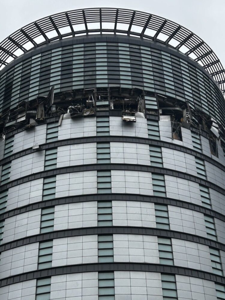 中市新光三越氣爆案　5人ohca、1人明顯死亡、11傷