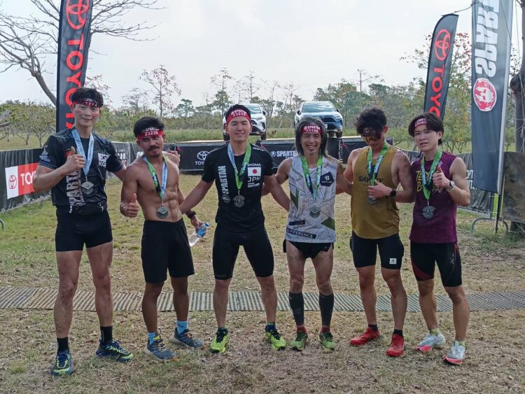 今年首個斯巴達障礙跑「高雄站」開跑　台將「耶穌」男子總排第六、素人前女排球員二度總排第一　