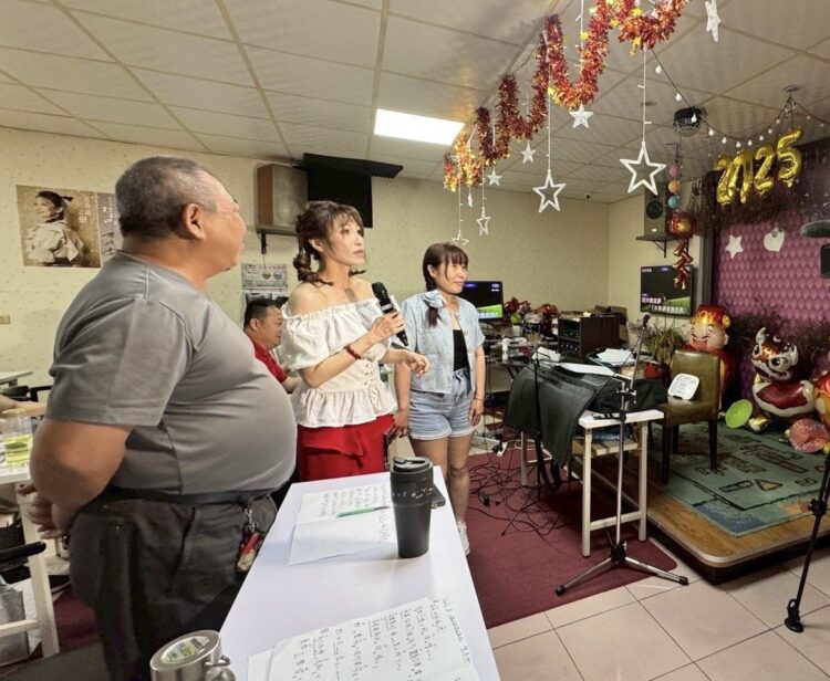 影音／美女歌手楊惠絜新專輯《唱起歌兒來》　粉絲：陶醉了