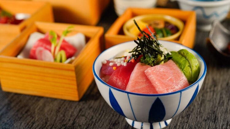 黑鮪魚油香縈繞在嘴融化 二条茶寮限時奢華御膳開吃 黑鮪魚油香縈繞在嘴融化 二条茶寮限時奢華御膳開吃