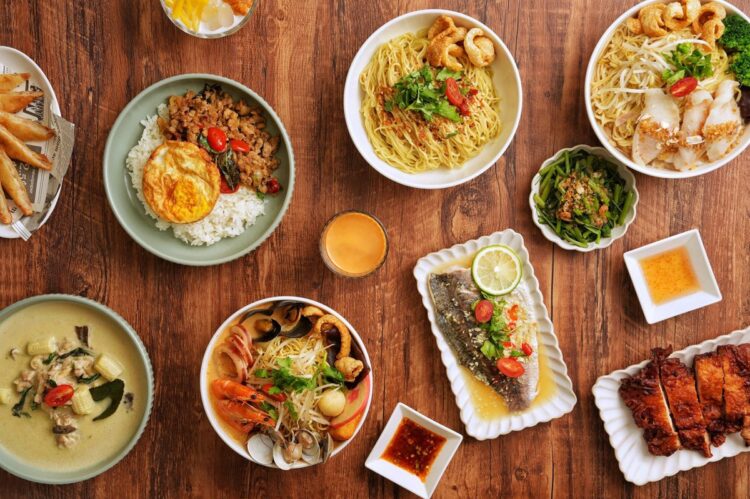 夜市王評審「泰國娘娘」吃一口秒變粉絲!「這味泰泰」台泰混血 最懂台灣胃的泰式 夜市王評審「泰國娘娘」吃一口秒變粉絲!「這味泰泰」台泰混血 最懂台灣胃的泰式