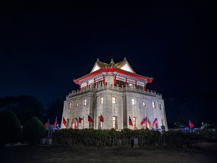 金眺繪莒、燦光耀樓門 金門莒光樓燈光成果10/27發表 金眺繪莒、燦光耀樓門 金門莒光樓燈光成果10/27發表