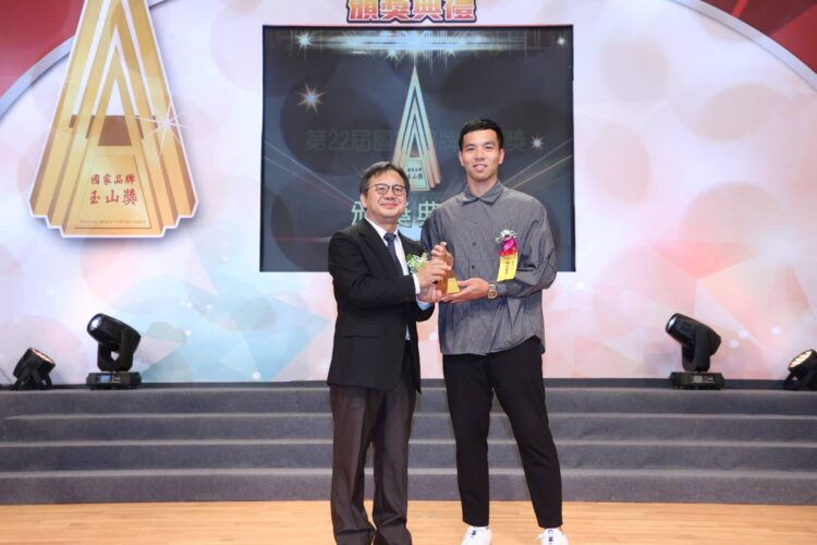 蕭副總統親臨　綠綠好日獲國家品牌玉山獎殊榮　展現家電耗材品牌之卓越實力