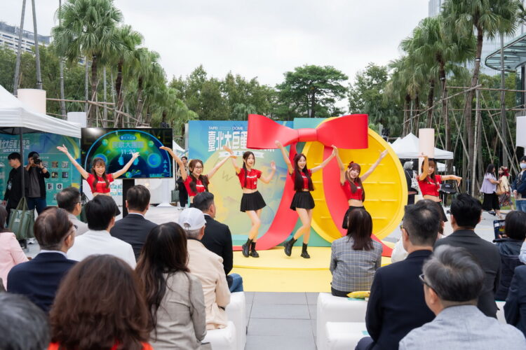 一起上東區!2025臺北大巨蛋拾光祭開張　逛市集拍美照抽好禮