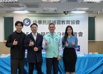 影/學測英文難度有降低、作文幾米作品入題　劉益和：考驗應用英文思維解題、國寫綜合難度高