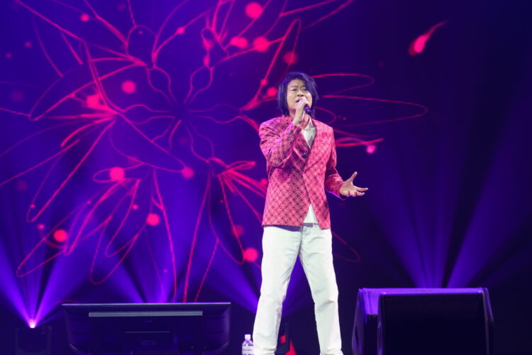 影音／政大有愛幸福無礙！政大EMBA 2026冬歡募款突破700萬　捐贈復康巴士助三社福團體圓夢