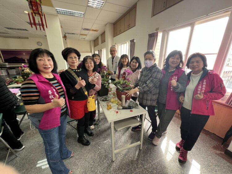 影音/2026年馬年新春活動 蘇澳愛心關懷協會舉辦會員插花研習曁性平教育