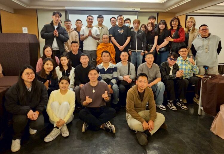 法脈生輝慈修渡眾　泰國上座部僧侶隆興師父來台弘法