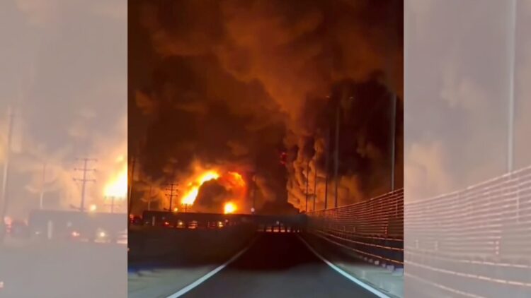 影音/以軍轟炸德黑蘭油庫 戰火轉向能源設施