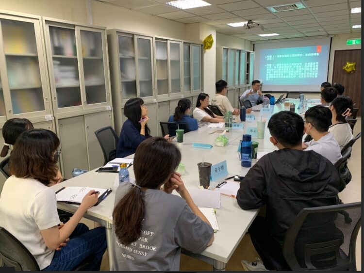 資深離婚律師邱竑錡:離婚、監護權與剩餘財產分配的法律策略解析 資深離婚律師邱竑錡:離婚、監護權與剩餘財產分配的法律策略解析