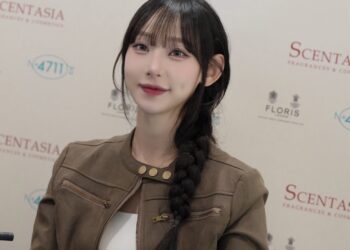 啦啦隊女神熙靜現身天母 SOGO！化身 Scentasia 先亞時尚香氛一日店長