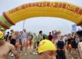 第13屆金廈泳渡熱烈開賽　百組菁英泳挑戰金廈海域　展現體能與精湛泳技