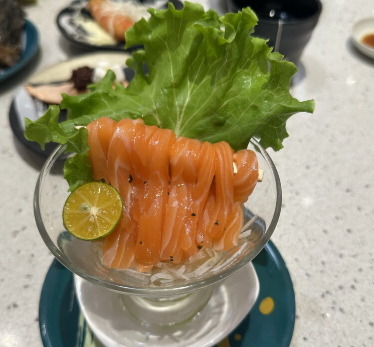 爭鮮鮭魚季新品創意命名吸睛 網友熱議餐點名稱與獨特料理方式 爭鮮鮭魚季新品創意命名吸睛 網友熱議餐點名稱與獨特料理方式