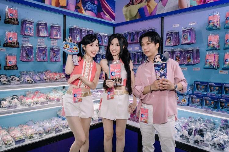 extra®無糖口香糖 × Netflix 「K-Pop 獵魔女團」 夏日限定聯名館於華山盛大開幕 extra®無糖口香糖 × Netflix 「K-Pop 獵魔女團」 夏日限定聯名館於華山盛大開幕