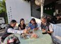 喊話盧秀燕帶蔣萬安來吃鮮蚵!台中鍋烤節走訪海線 龍井鮮蚵、梧棲韓鍋力拚人氣 喊話盧秀燕帶蔣萬安來吃鮮蚵!台中鍋烤節走訪海線 龍井鮮蚵、梧棲韓鍋力拚人氣