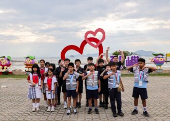 蘭嶼烈嶼小學生互訪　東西交流結好友