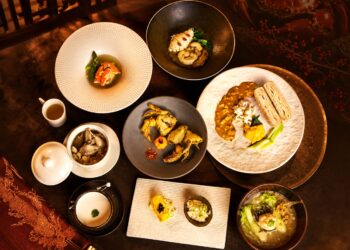 海峽會蟹蟹光臨入饌    官府上品肚包雞鍋山珍海味盡出